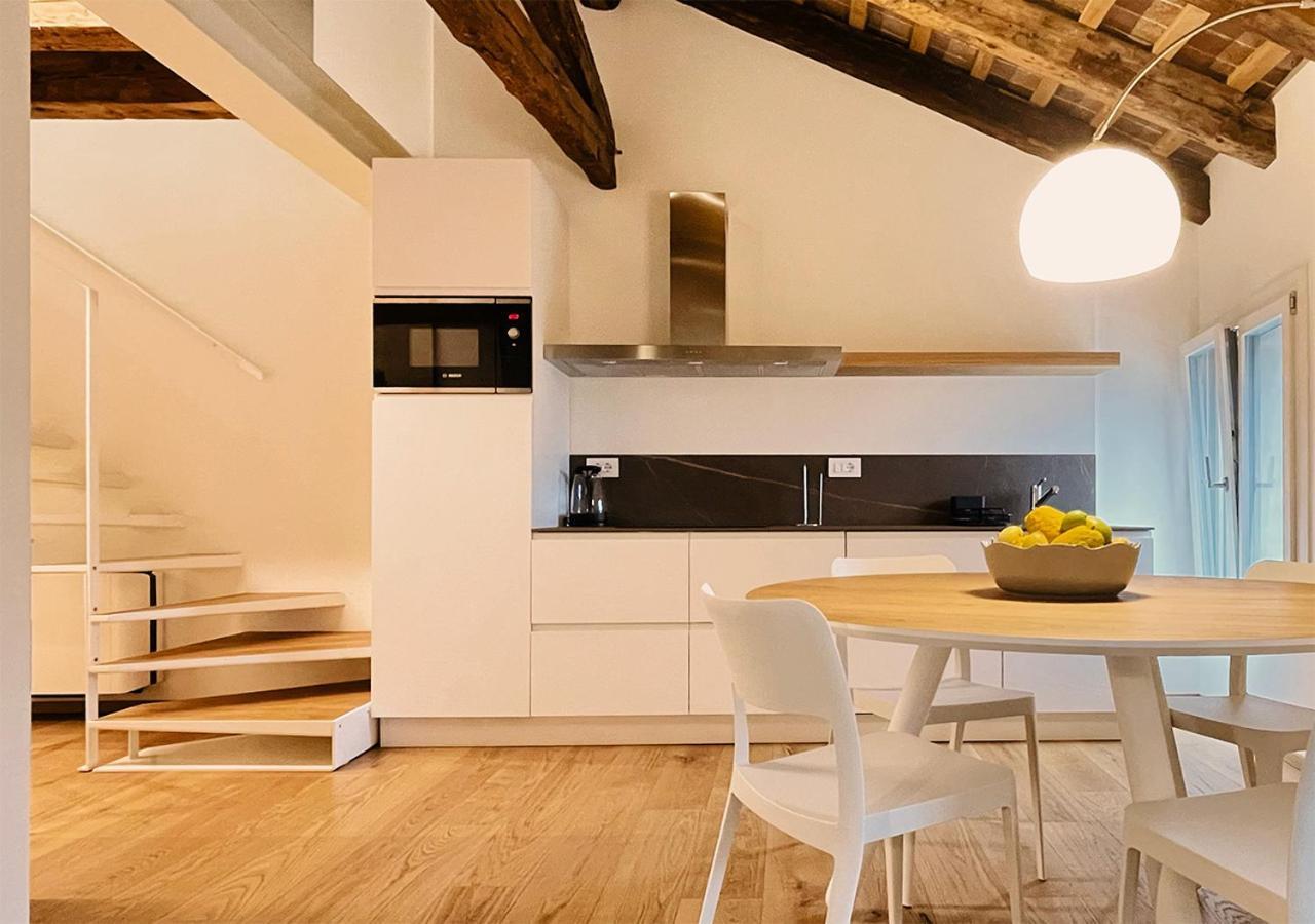 Al Pio Luxury Nest Apartment เตรวิโซ ภายนอก รูปภาพ