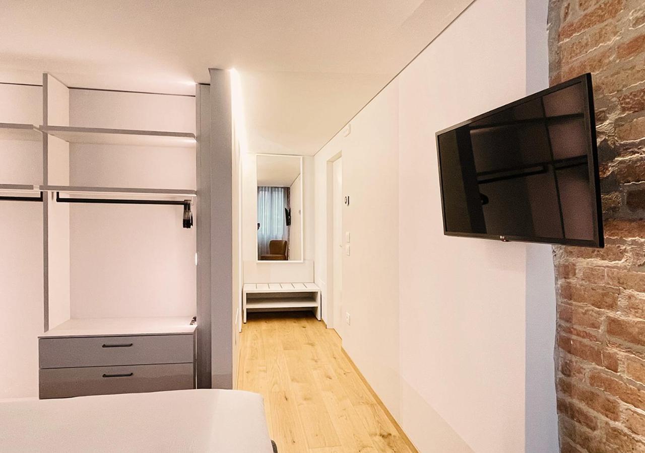 Al Pio Luxury Nest Apartment เตรวิโซ ภายนอก รูปภาพ